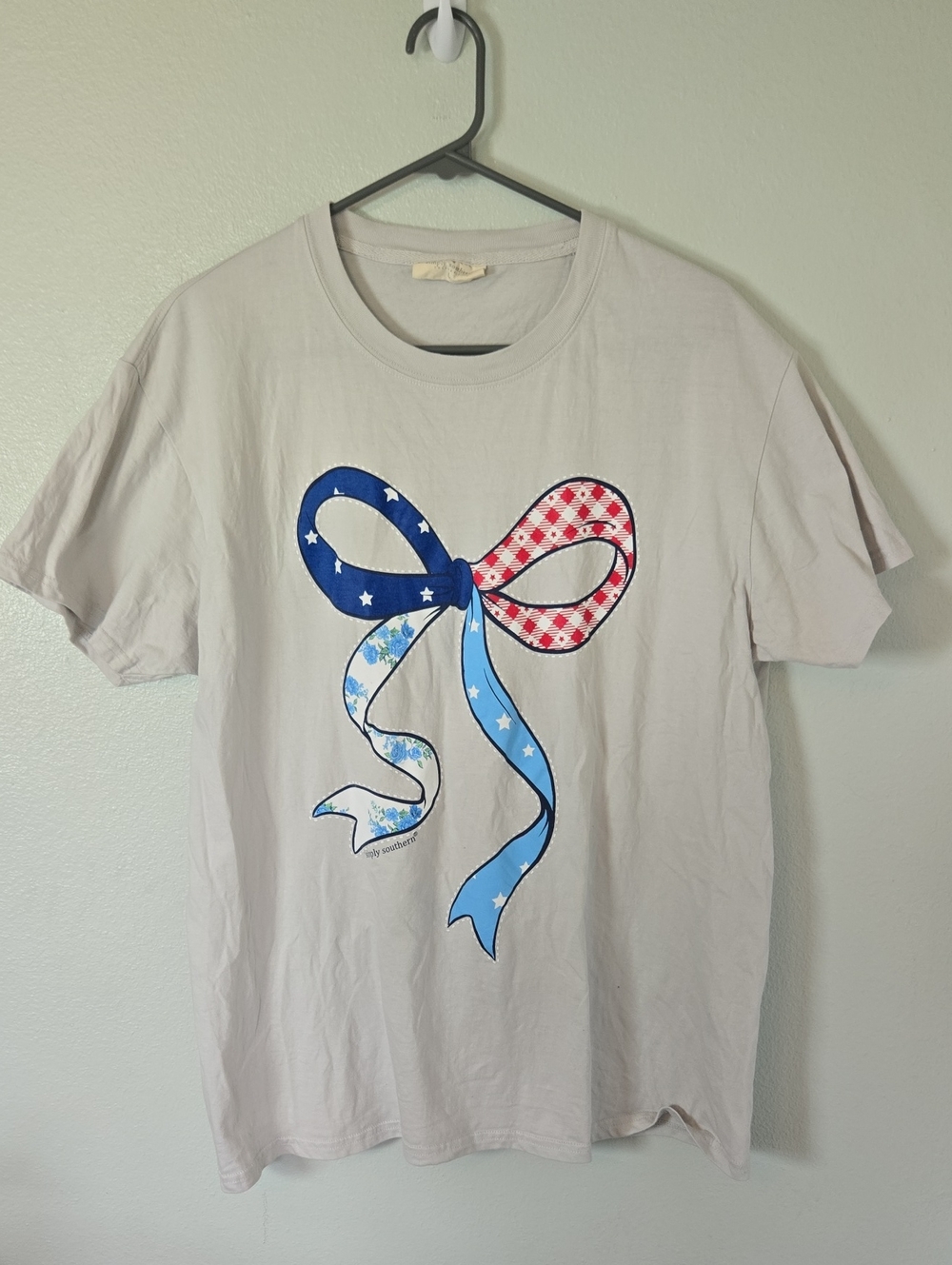 Simply Southern | Light Gray Patriotic Bow Graphic Tee Size Large